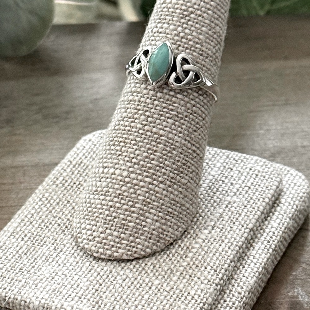 NWT Artisan 925 Sterling Silver and Turquoise Celtic Ring! Sizes 6-10! - Picture 3 of 5